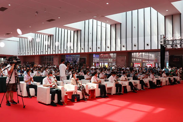 第二十三屆全國肥料信息交流暨產(chǎn)品交易會開幕式現(xiàn)場 第二十三屆全國肥料信息交流暨產(chǎn)品交易會開幕式現(xiàn)場