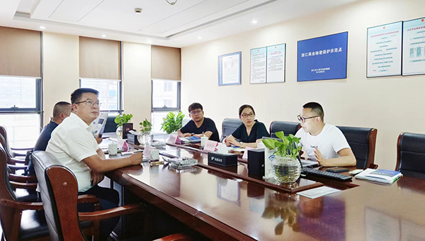 酒泉肅州區(qū)政府黨組成員、副區(qū)長范志俊蒞臨托普云農(nóng)考察